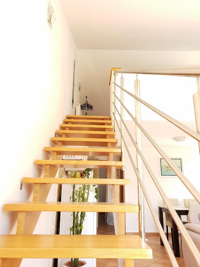 Apartments Skocic Vodice Bagian luar foto